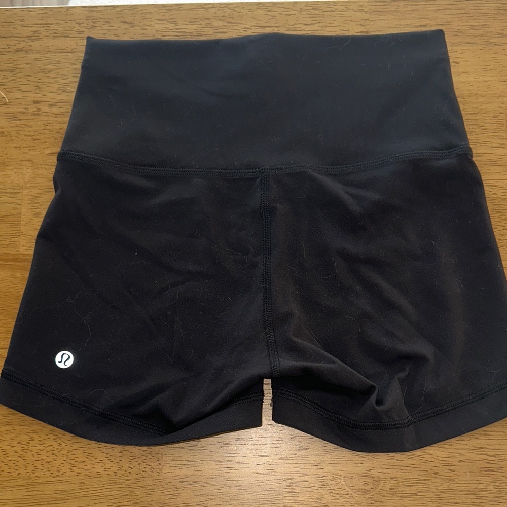 lululemon athletics Wunder Train 3inch shorts